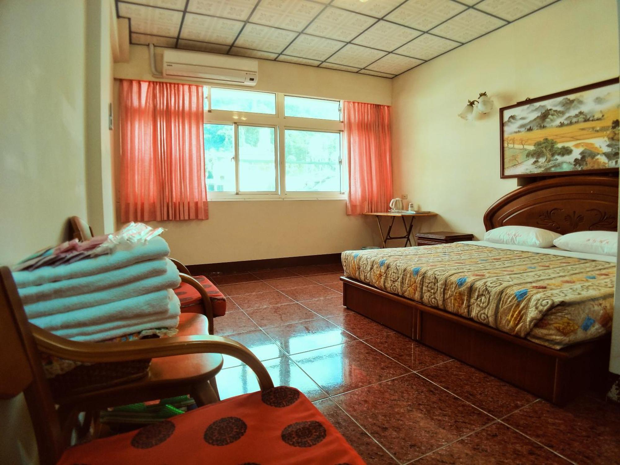 Sun Moon Lake Fisherman Homestay หยูฉี ห้อง รูปภาพ