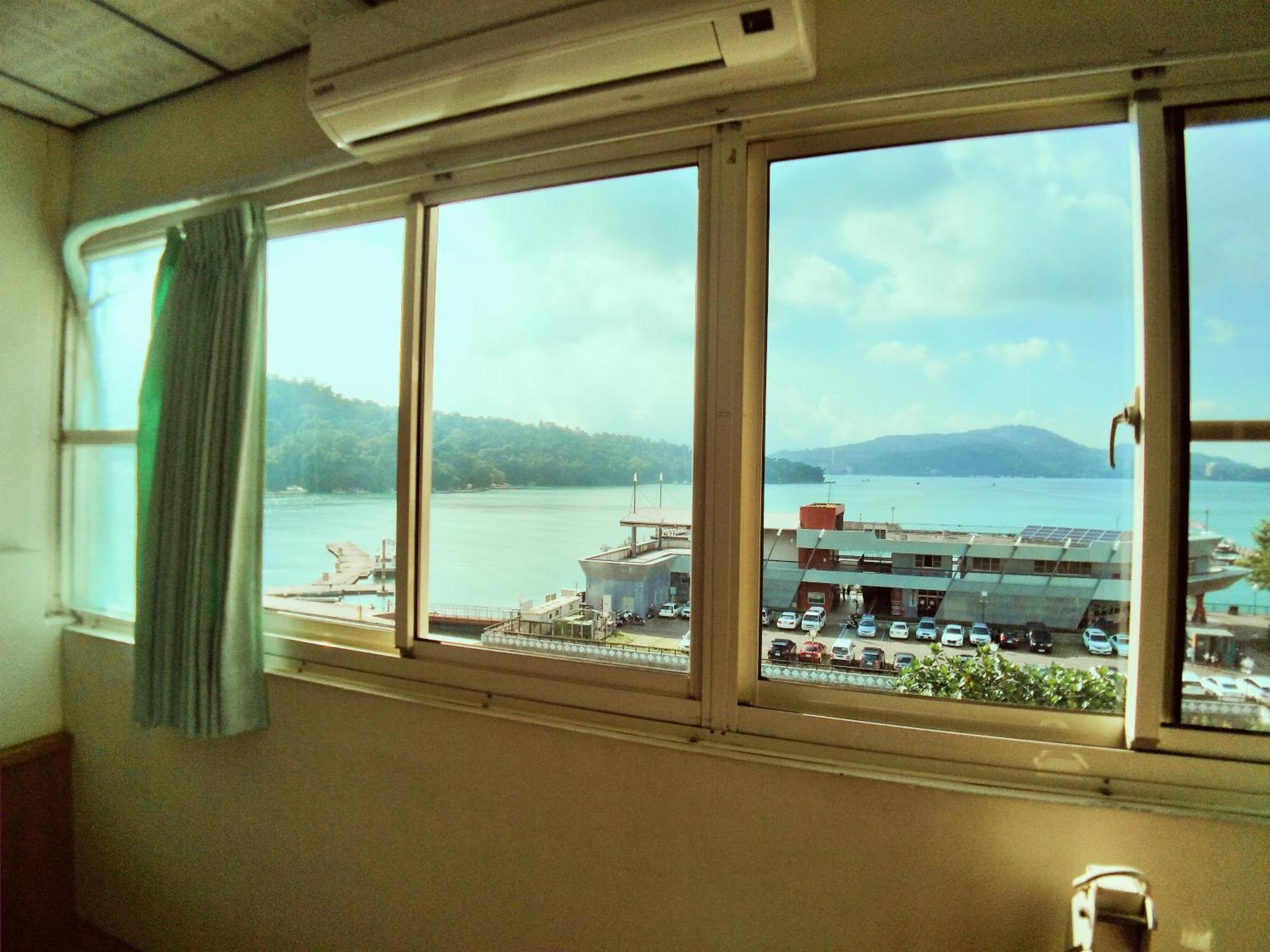 Sun Moon Lake Fisherman Homestay หยูฉี ห้อง รูปภาพ